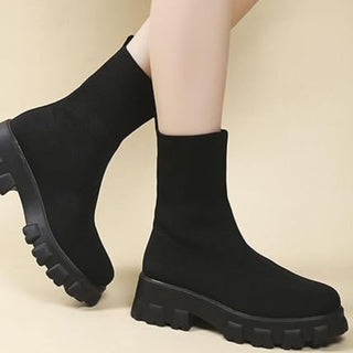 Knitted ankle boots with trendy sole - Bayu