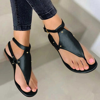 Women's flat sandals with buckle straps - Bayu